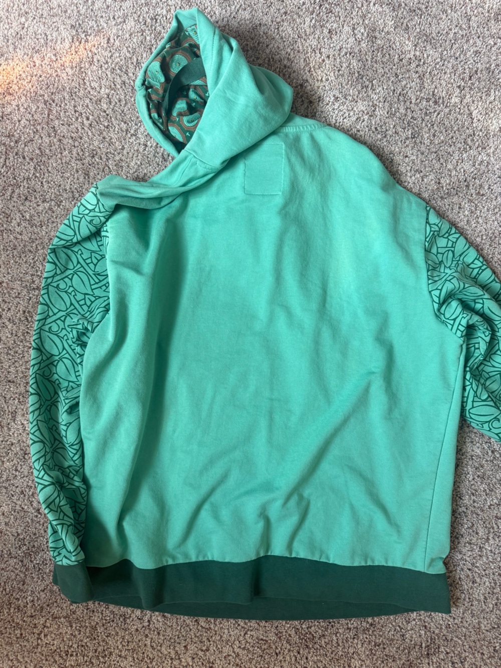Lord of the Rings x Loungefly hoodie - Picture 6 of 8